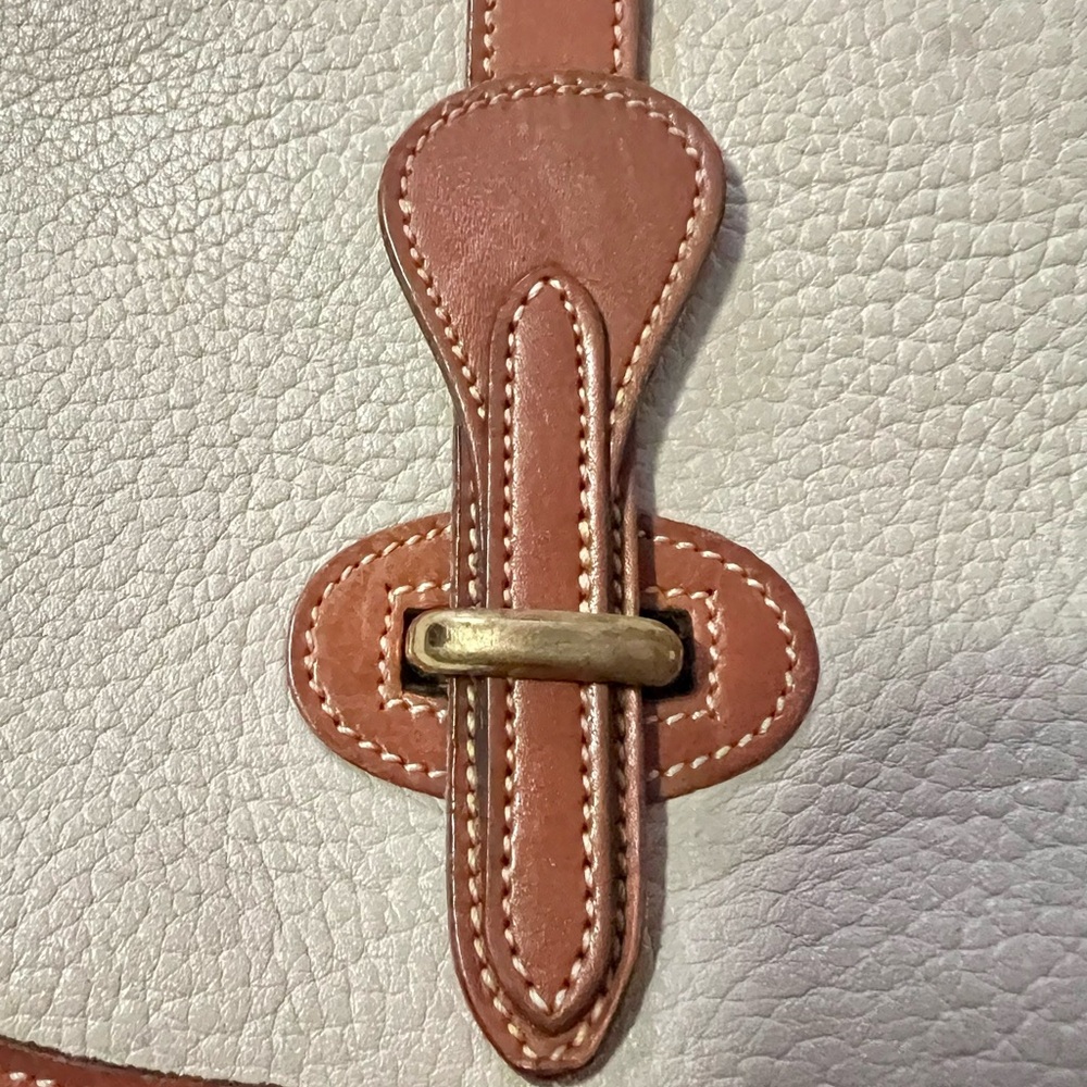 Dooney & Bourke Crossbody Bag RARE - Picture 6 of 9